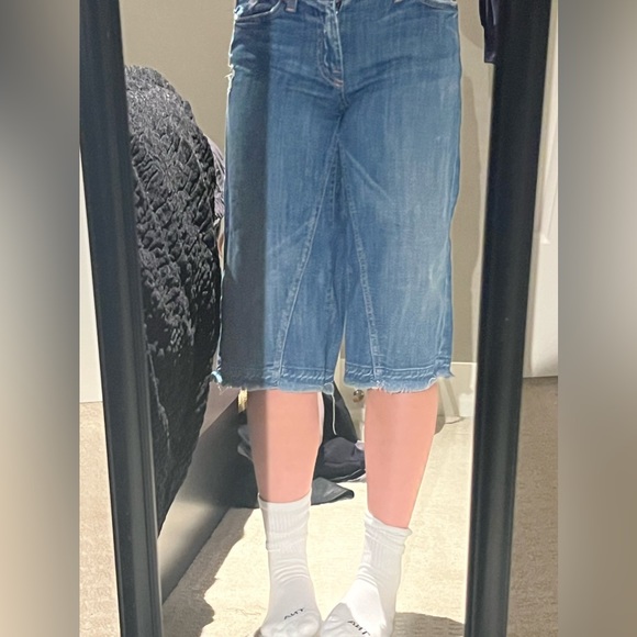 7 For All Mankind Blue Capri/Jort - Picture 2 of 3